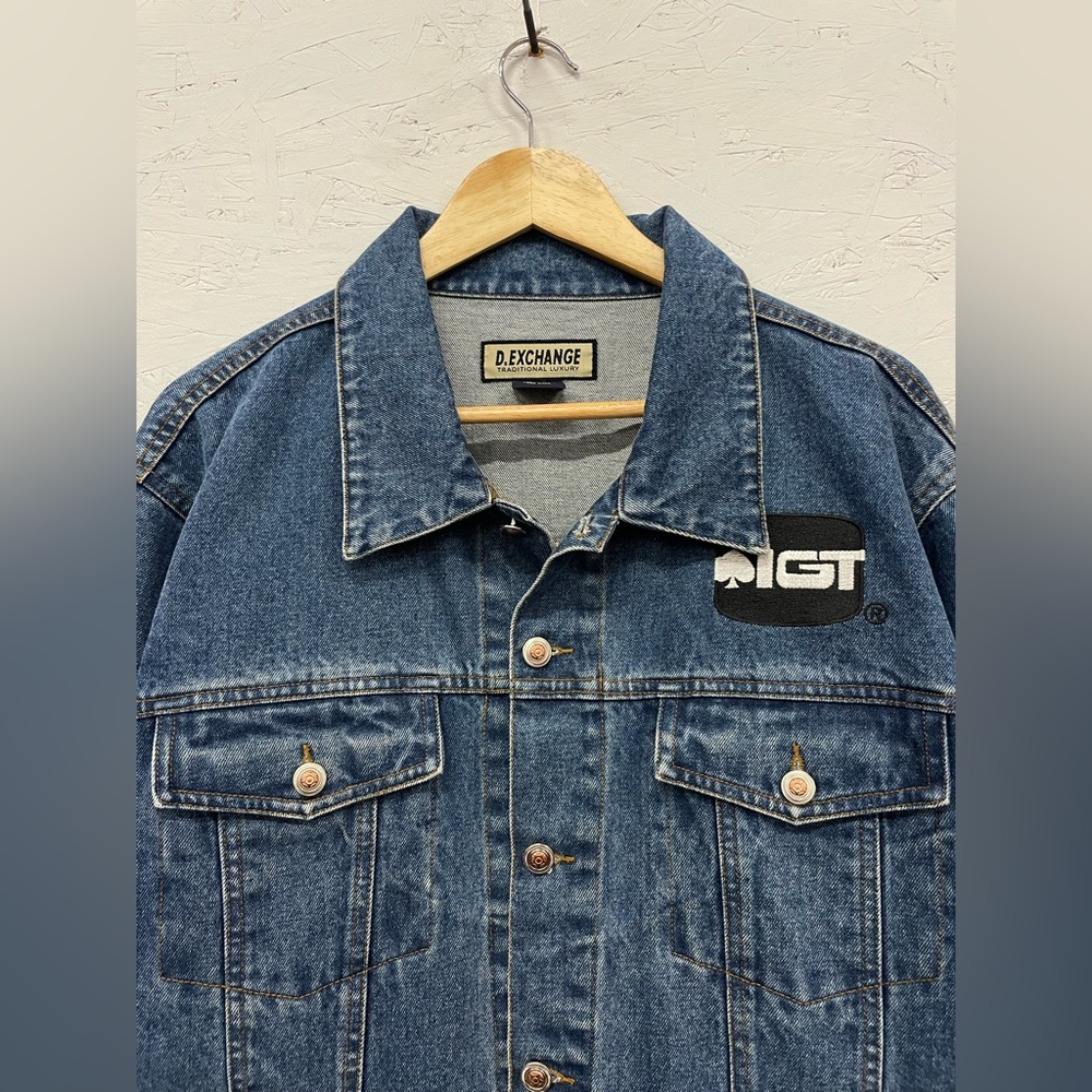 Vintage 90s/Y2K Embroidered Denim Trucker Jacket, Size L - Picture 3 of 8